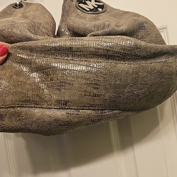 Michael Kors Metallic Shoulder Bag - Picture 2 of 7